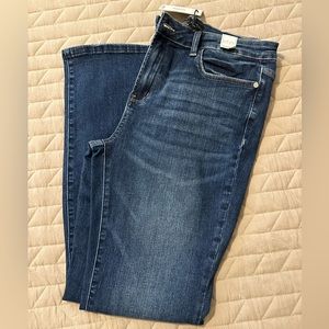 NWT 13/31 Judy Blue Mid Rise Bootcut